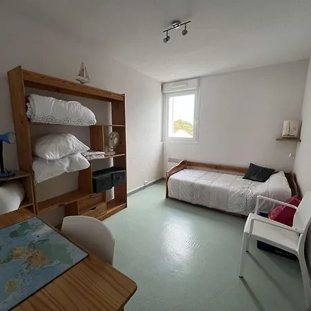 Bourg Dans Avec Piscine Apartman *